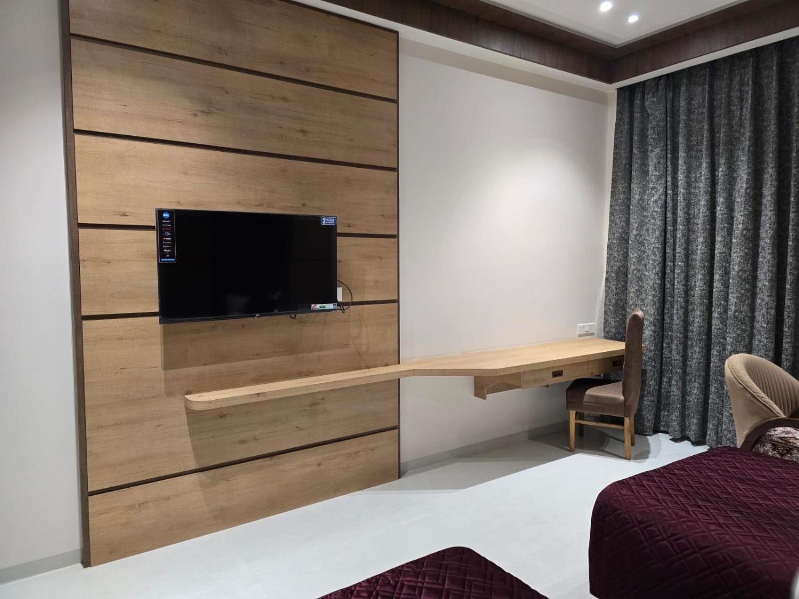 Nirvana Grand Hotel & Resort 伽耶 外观 照片